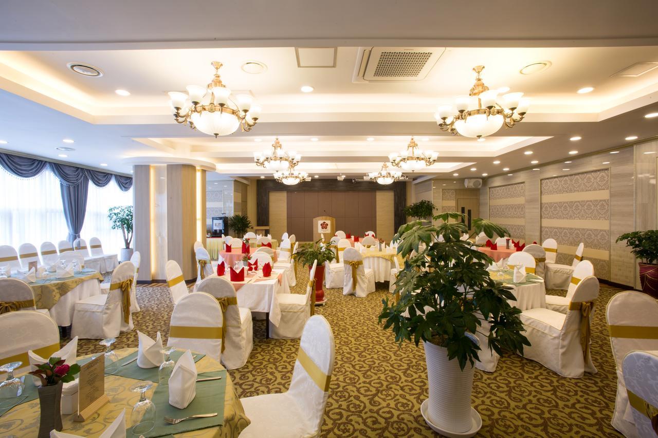 Dong Gyeong Hotel Tongyeong Exterior foto