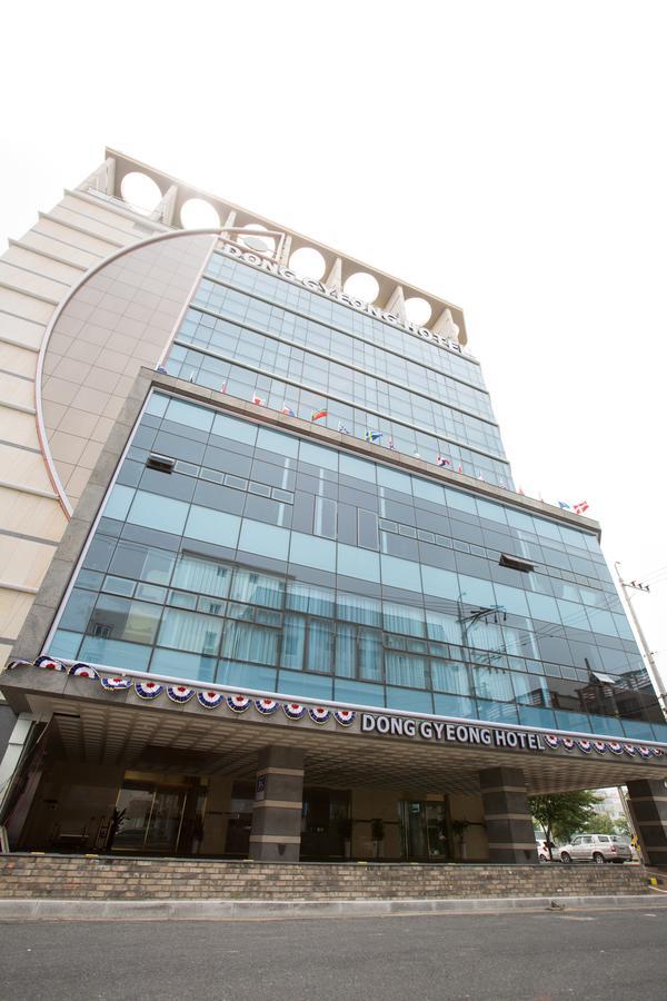 Dong Gyeong Hotel Tongyeong Exterior foto